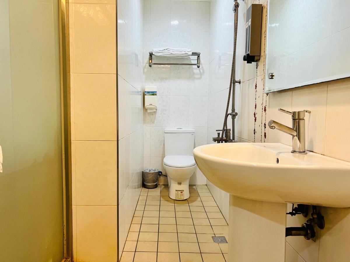 Mucha Boutique Hotel Yilan Bagian luar foto