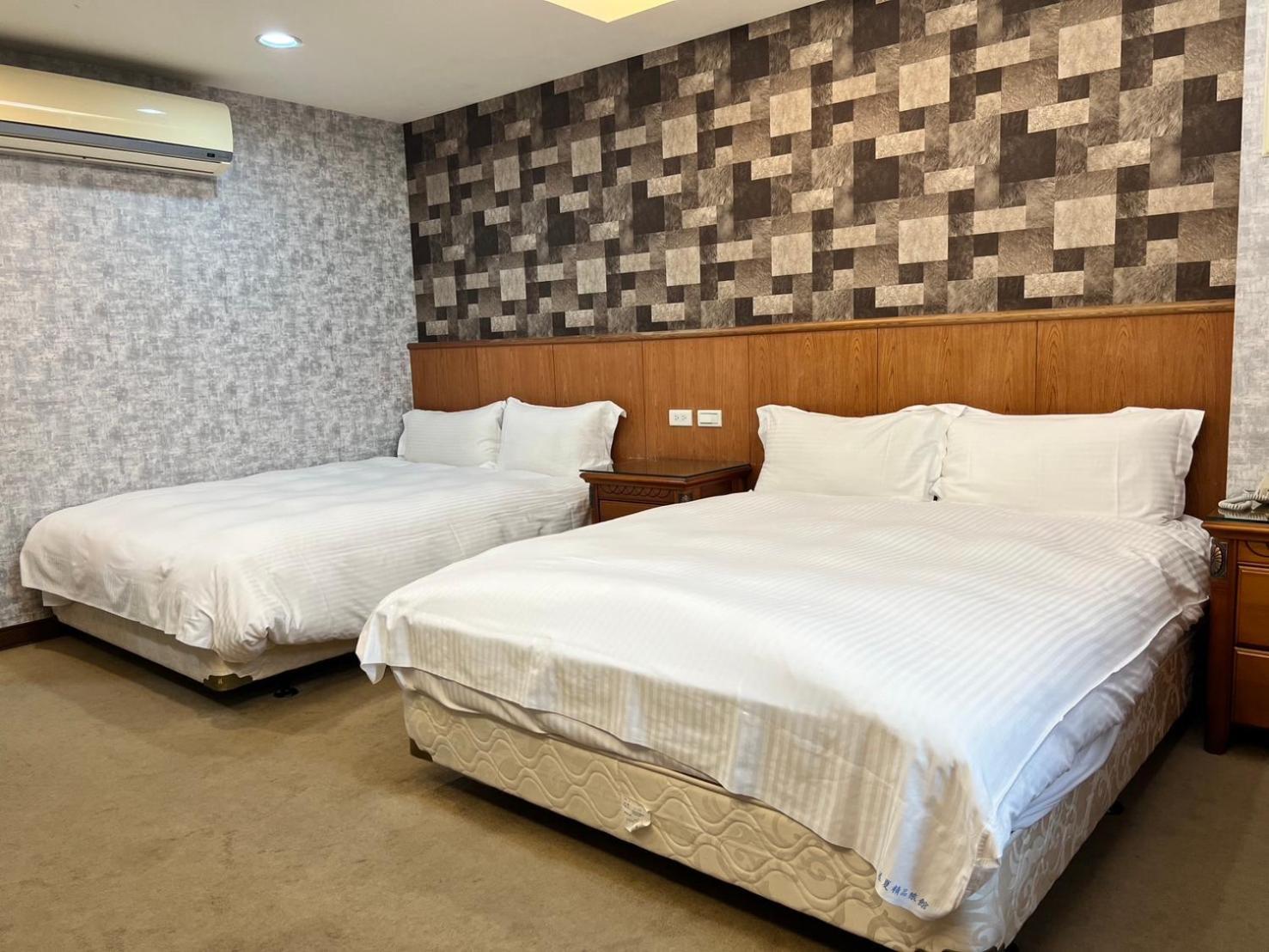 Mucha Boutique Hotel Yilan Bagian luar foto