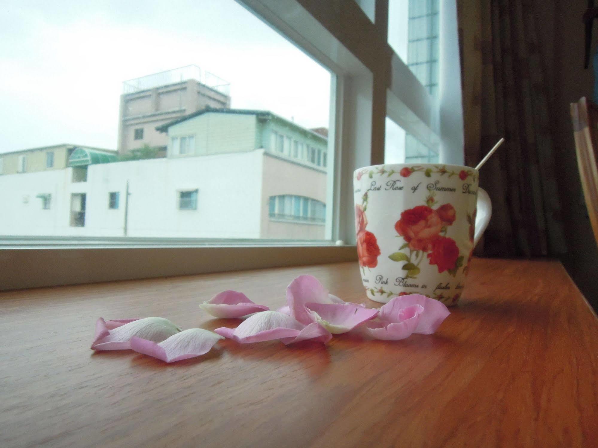 Mucha Boutique Hotel Yilan Bagian luar foto