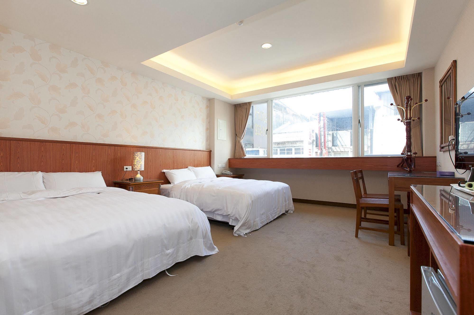 Mucha Boutique Hotel Yilan Bagian luar foto